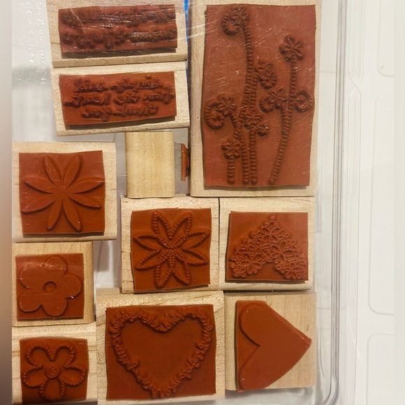 Stampin’ Up! 2 Stamp sets, ❤️ 🌸 🌺 etc. & 1 of the sets has never been used - Picture 5 of 5